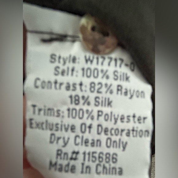 Johnny Was Silk Camo Blouse - Picture 9 of 9